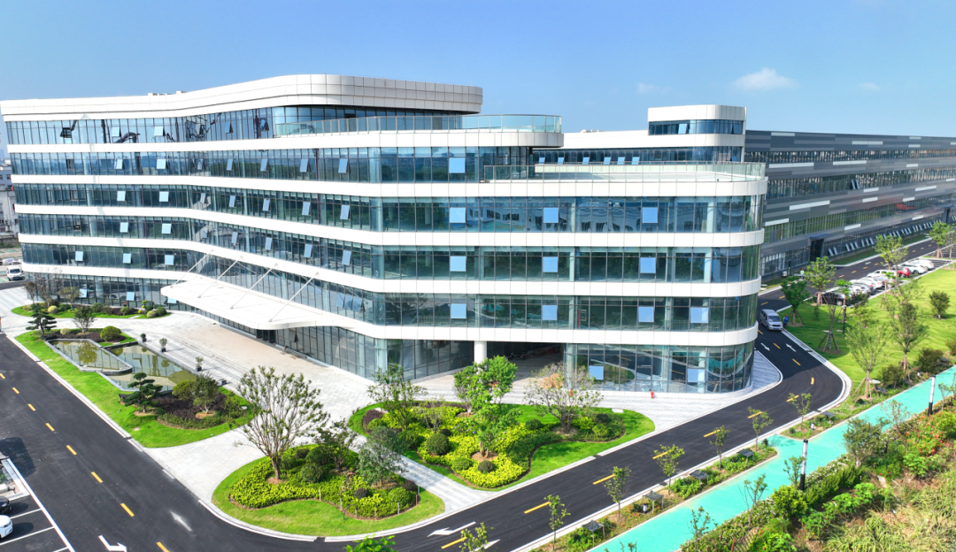 1694165665808859.png 640.png